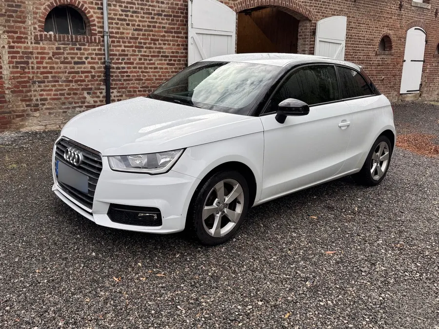 Audi A1, vue avant, vitres teintées par DarkTeinte